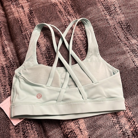 Lululemon energy bra. Sports bra. Size 4. NWT. Wild mint. sold out color! - Picture 2 of 3